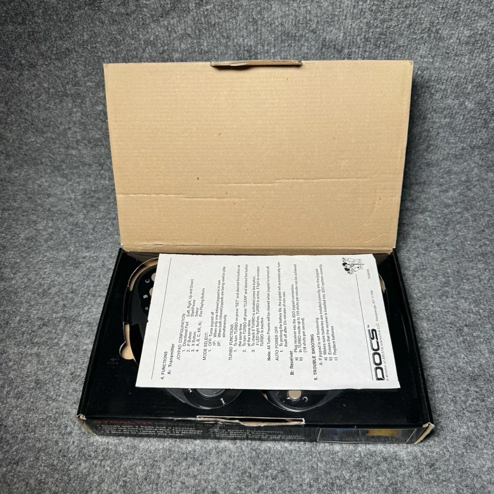 Stealth Infra-Red Joypad‎ Controller for the Panasonic 3DO Complete in Box